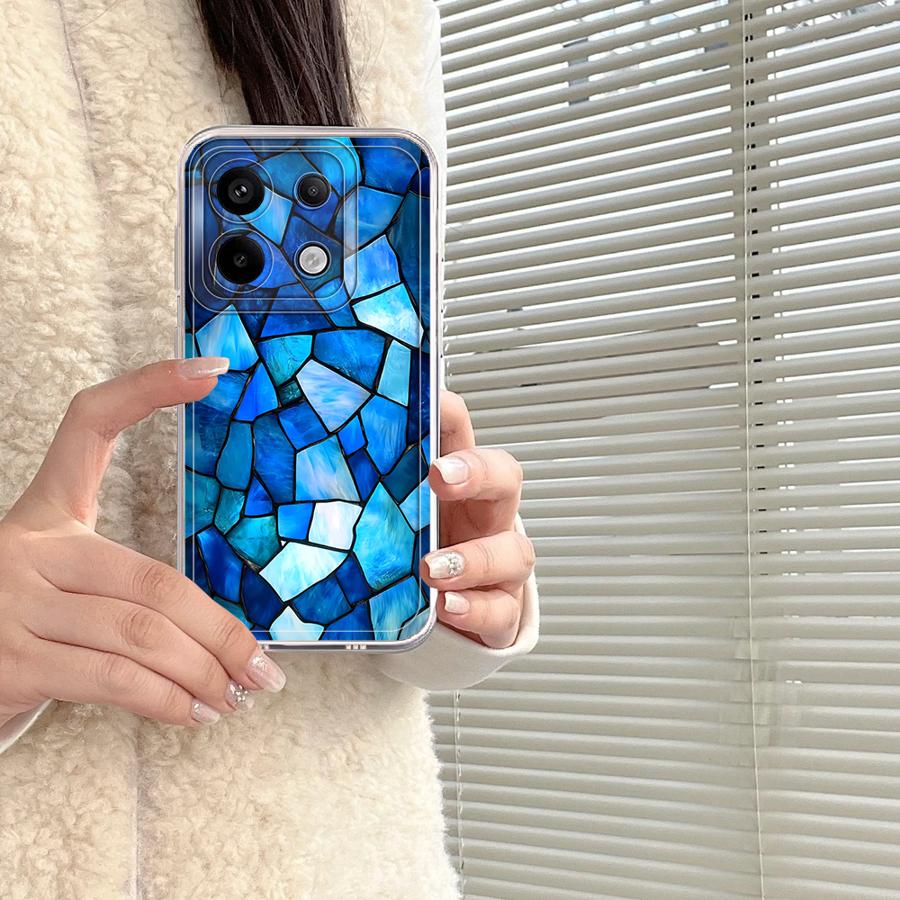 غطاء هاتف ناعم بنمط زهور ونافذ - مراجعة Xiaomi Redmi Note 13 وسعره